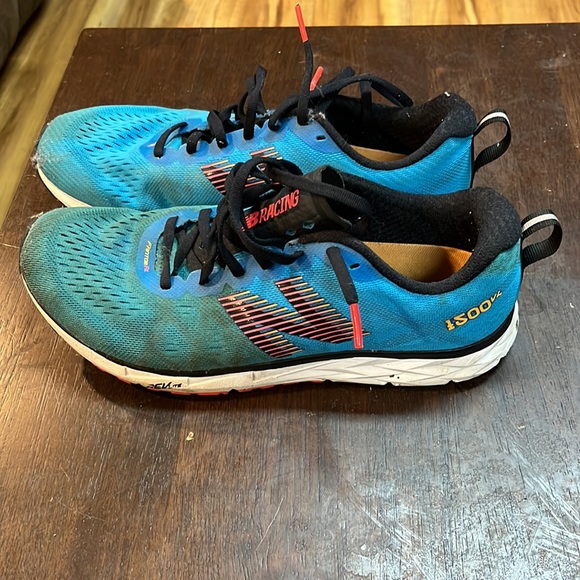 Mens new balance running shoes - Picture 2 of 5